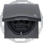 Berker- Priza SCHUKO  16A, 250V (mecanism), cu capac, variabila 45°, protectie copii, antracit mat S.1/B.3/B.7