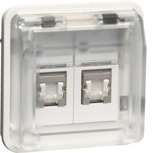 Priză Date Dublă Încastrată RJ45 Cat.6 STP Capac Transparent alb IP55, Hager W.1 | WNA227B